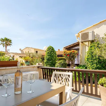 Fling Villa